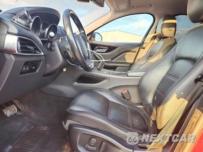 Zdjęcie 7 z 13 samochodu: 2018 JAGUAR F-PACE PRESTIGE VIN:SADCK2FXXJA235528 - miniatura