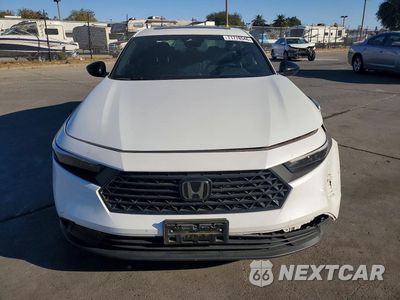 Piąte zdjęcie samochodu w środku: 2024 HONDA ACCORD HYBRID SPORT VIN:1HGCY2F59RA029350 - miniatura