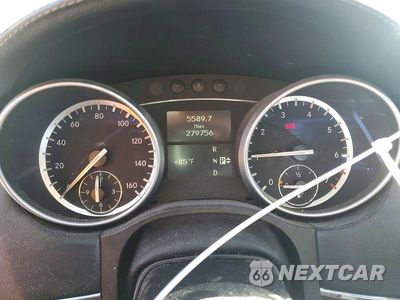 Zdjęcie 9 z 13 samochodu: 2010 MERCEDES-BENZ GL 450 4MATIC VIN:4JGBF7BEXAA538057 - miniatura