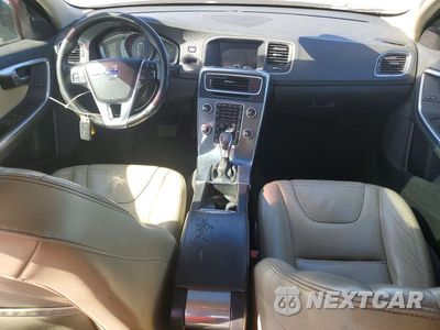 Zdjęcie 8 z 12 samochodu: 2017 VOLVO S60 PREMIER VIN:LYV402HK6HB127191 - miniatura