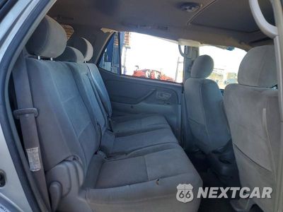Zdjęcie 11 z 13 samochodu: 2005 TOYOTA SEQUOIA SR5 VIN:5TDBT44A05S255567 - miniatura