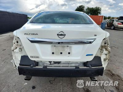 Zdjęcie 6 z 13 samochodu: 2013 NISSAN ALTIMA 2.5 VIN:1N4AL3AP4DC108530 - miniatura