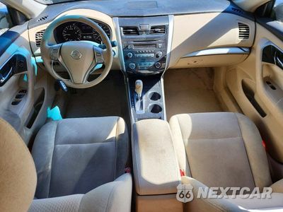 Zdjęcie 8 z 12 samochodu: 2013 NISSAN ALTIMA 2.5 VIN:1N4AL3AP9DC263591 - miniatura