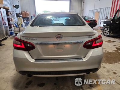 Zdjęcie 6 z 12 samochodu: 2017 NISSAN ALTIMA 2.5 SR VIN:1N4AL3AP6HC253638 - miniatura