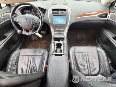 Zdjęcie 8 z 12 samochodu: 2015 LINCOLN MKZ HYBRID VIN:3LN6L2LU8FR606789 - miniatura