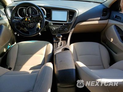 Zdjęcie 8 z 12 samochodu: 2014 KIA OPTIMA LX VIN:5XXGM4A75EG318255 - miniatura
