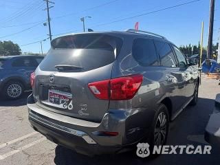 Czwarte zdjęcie samochodu z boku: 2020 NISSAN PATHFINDER SV VIN:5N1DR2BM6LC590433 - miniatura