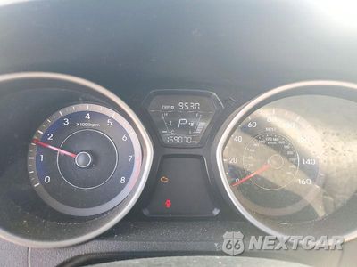 Zdjęcie 9 z 12 samochodu: 2015 HYUNDAI ELANTRA SE VIN:KMHDH4AE9FU259174 - miniatura