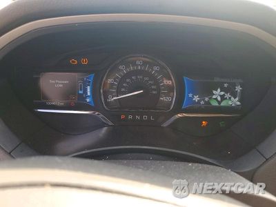 Zdjęcie 9 z 12 samochodu: 2014 LINCOLN MKZ HYBRID VIN:3LN6L2LU8ER817537 - miniatura
