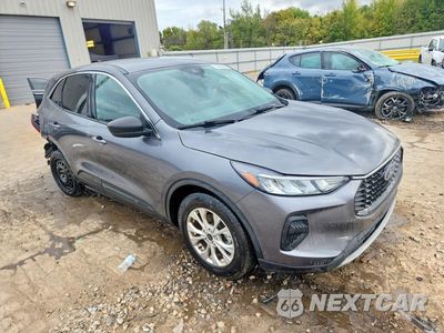 Czwarte zdjęcie samochodu z boku: 2023 FORD ESCAPE ACTIVE VIN:1FMCU0GN0PUA54500 - miniatura