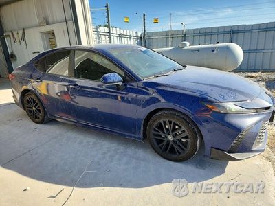 Czwarte zdjęcie samochodu z boku: 2026 TOYOTA CAMRY SE VIN:4T1DBADK5TU037390 - miniatura