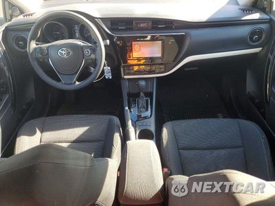 Zdjęcie 8 z 12 samochodu: 2017 TOYOTA COROLLA IM BASE VIN:JTNKARJE3HJ532140 - miniatura