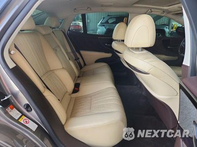 Zdjęcie 10 z 12 samochodu: 2019 LEXUS LS 500 BASE VIN:JTHC51FF9K5005735 - miniatura