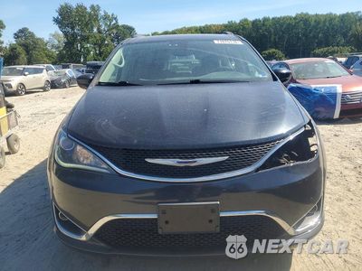 Piąte zdjęcie samochodu w środku: 2019 CHRYSLER PACIFICA TOURING PLUS VIN:2C4RC1FG2KR738061 - miniatura