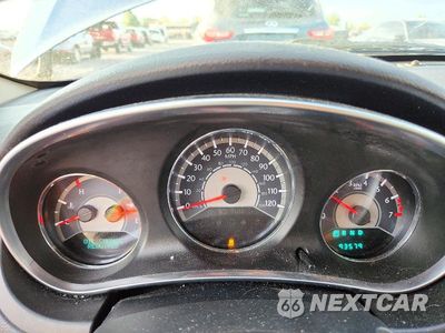 Zdjęcie 9 z 12 samochodu: 2011 CHRYSLER 200 LIMITED VIN:1C3BC2FG9BN551179 - miniatura