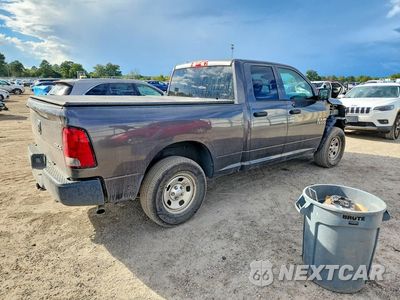 Trzecie zdjęcie samochodu z tyłu: 2017 RAM 1500 ST VIN:1C6RR7FT9HS692242 - miniatura