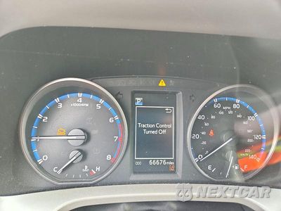 Zdjęcie 9 z 14 samochodu: 2018 TOYOTA RAV4 XLE VIN:2T3RFREV0JW835611 - miniatura