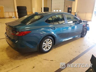 Trzecie zdjęcie samochodu z tyłu: 2026 TOYOTA CAMRY LE VIN:4T1DBADKXTU037725 - miniatura