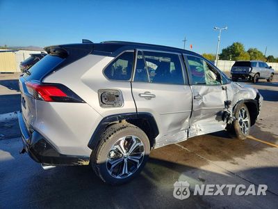 Trzecie zdjęcie samochodu z tyłu: 2023 TOYOTA RAV4 PRIME XSE VIN:JTMFB3FV1PD163381 - miniatura