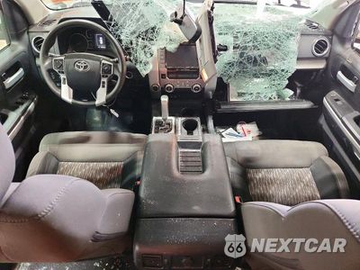 Zdjęcie 8 z 12 samochodu: 2020 TOYOTA TUNDRA SR5 VIN:5TFDY5F18LX950013 - miniatura