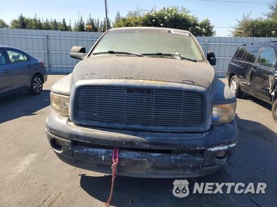 Piąte zdjęcie samochodu w środku: 2004 DODGE 1500 BIG HORN REGULA VIN:1D7HA16N34J133849 - miniatura