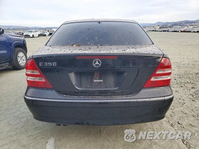 Zdjęcie 6 z 12 samochodu: 2006 MERCEDES-BENZ C 350 VIN:WDBRF56H66F740706 - miniatura