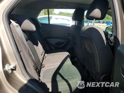 Zdjęcie 10 z 12 samochodu: 2021 CHEVROLET TRAX LS VIN:KL7CJKSB1MB303591 - miniatura