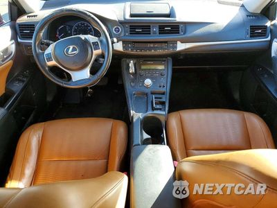 Zdjęcie 8 z 12 samochodu: 2012 LEXUS CT 200 VIN:JTHKD5BH9C2078538 - miniatura