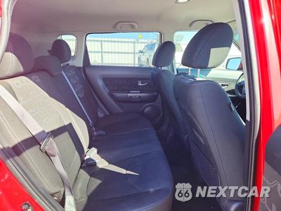 Zdjęcie 11 z 14 samochodu: 2012 KIA SOUL + VIN:KNDJT2A62C7476868 - miniatura