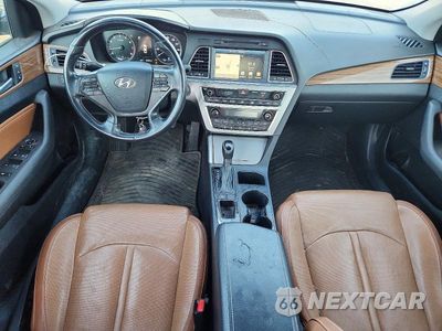 Zdjęcie 8 z 12 samochodu: 2015 HYUNDAI SONATA LIMITED VIN:5NPE34AF2FH199944 - miniatura