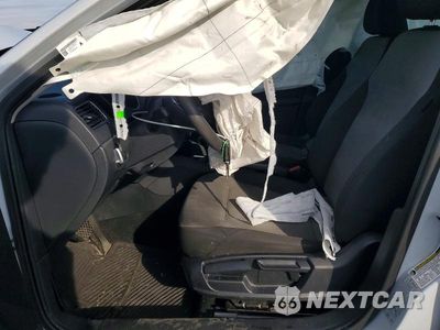 Zdjęcie 7 z 12 samochodu: 2017 VOLKSWAGEN JETTA S VIN:3VW2B7AJ8HM393450 - miniatura
