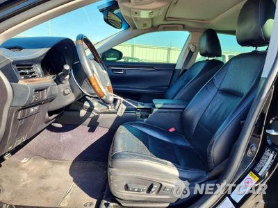 Zdjęcie 7 z 13 samochodu: 2013 LEXUS ES 350 VIN:JTHBK1GG5D2077189 - miniatura