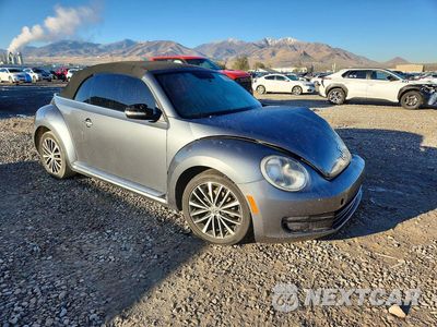 Czwarte zdjęcie samochodu z boku: 2013 VOLKSWAGEN BEETLE VIN:3VW5X7AT6DM823177 - miniatura