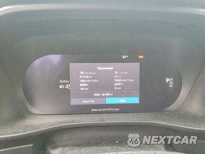 Zdjęcie 9 z 14 samochodu: 2021 VOLVO XC40 RECHARGE VIN:YV4ED3UR8M2572557 - miniatura