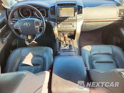 Zdjęcie 8 z 14 samochodu: 2011 TOYOTA LAND CRUISER BASE VIN:JTMHY7AJ9B4007973 - miniatura