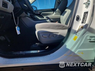 Zdjęcie 13 z 14 samochodu: 2023 TOYOTA HIGHLANDER HYBRID XLE VIN:5TDKARAH3PS521896 - miniatura