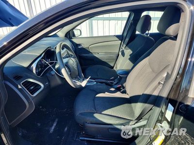 Zdjęcie 7 z 12 samochodu: 2013 DODGE AVENGER SE VIN:1C3CDZAB8DN544118 - miniatura
