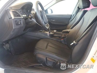 Zdjęcie 7 z 13 samochodu: 2016 BMW 320 I VIN:WBA8E1G53GNU10250 - miniatura