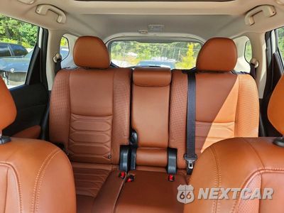 Zdjęcie 10 z 13 samochodu: 2018 NISSAN ROGUE S VIN:JN8AT2MT8JW490816 - miniatura