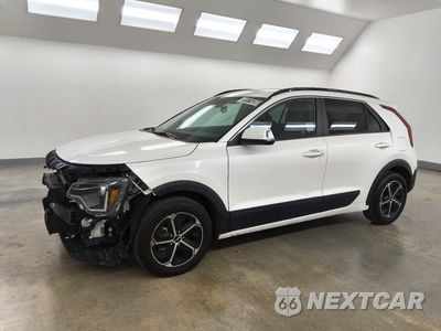 2025 KIA NIRO EX KNDCR3LE3S5272432 - główne zdjęcie licytacji z USA - miniatura