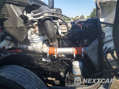 Zdjęcie 10 z 13 samochodu: 2021 FREIGHTLINER CASCADIA 126 SEMI TRUCK VIN:3AKJHLDV2MDMT6388 - miniatura