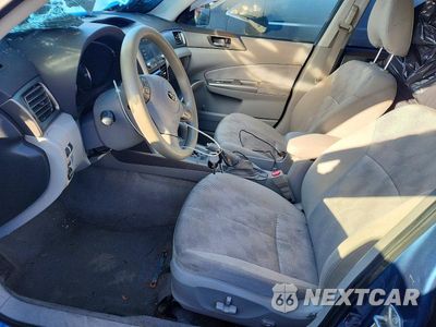 Zdjęcie 7 z 13 samochodu: 2010 SUBARU FORESTER 2.5X PREMIUM VIN:JF2SH6CC2AH915124 - miniatura