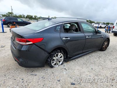 Trzecie zdjęcie samochodu z tyłu: 2016 KIA OPTIMA LX VIN:5XXGT4L31GG020740 - miniatura