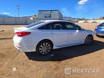 Trzecie zdjęcie samochodu z tyłu: 2016 HYUNDAI SONATA SPORT VIN:5NPE34AFXGH425150 - miniatura