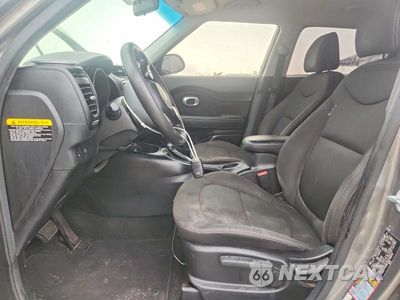 Zdjęcie 7 z 12 samochodu: 2018 KIA SOUL BASE VIN:KNDJN2A29J7566491 - miniatura