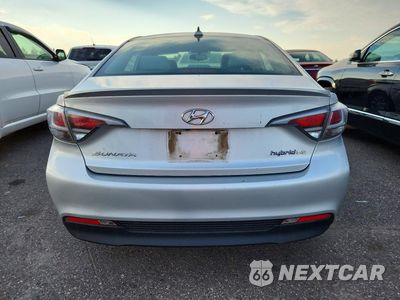 Zdjęcie 6 z 13 samochodu: 2016 HYUNDAI SONATA HYBRID SE VIN:KMHE24L1XGA012040 - miniatura