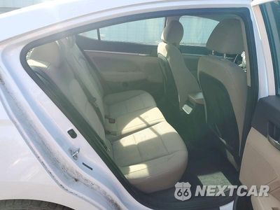 Zdjęcie 10 z 12 samochodu: 2020 HYUNDAI ELANTRA SEL VIN:5NPD84LF8L8625626 - miniatura