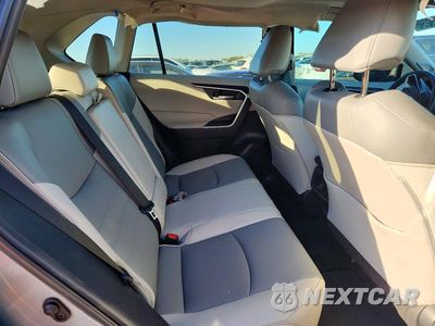 Zdjęcie 10 z 12 samochodu: 2023 TOYOTA RAV4 XLE PREMIUM VIN:2T3C1RFV4PW286281 - miniatura