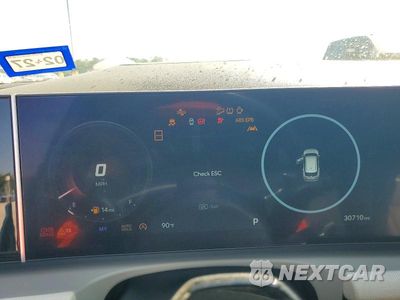 Zdjęcie 9 z 13 samochodu: 2025 HYUNDAI TUCSON LIMITED VIN:5NMJE3DE8SH482667 - miniatura