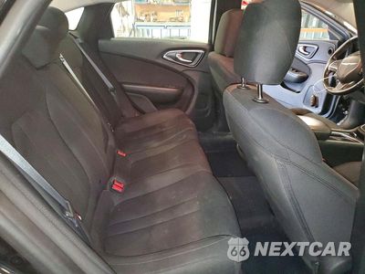 Zdjęcie 10 z 12 samochodu: 2015 CHRYSLER 200 LIMITED VIN:1C3CCCAB6FN721493 - miniatura